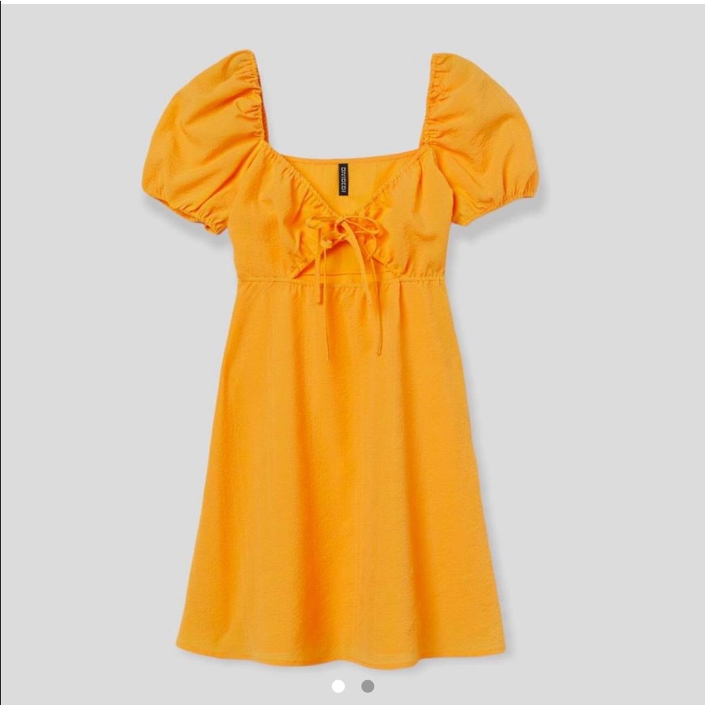 H&M Divided Puff Sleeve Cut Out Tie Front Dress